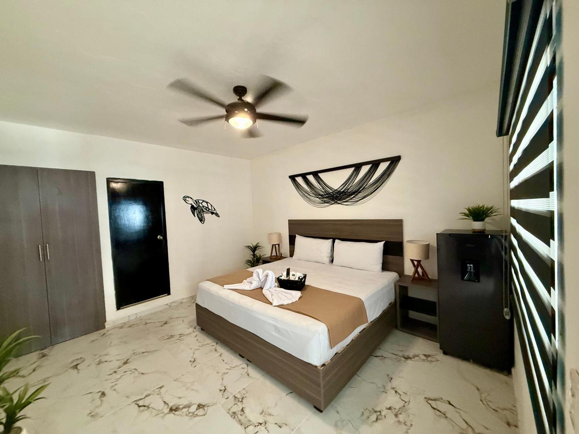 Casa Tortuga 5Th Ave Hotel Playa del Carmen Bagian luar foto