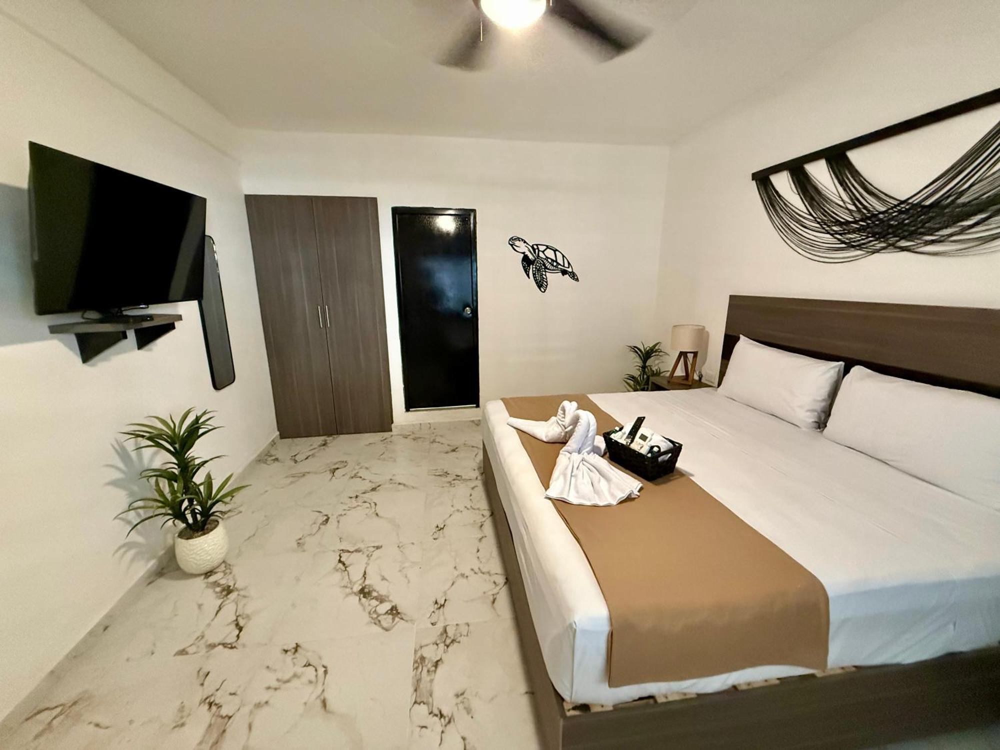 Casa Tortuga 5Th Ave Hotel Playa del Carmen Bagian luar foto