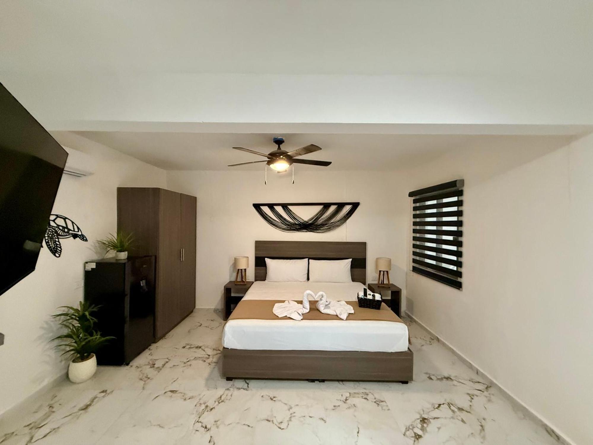 Casa Tortuga 5Th Ave Hotel Playa del Carmen Bagian luar foto