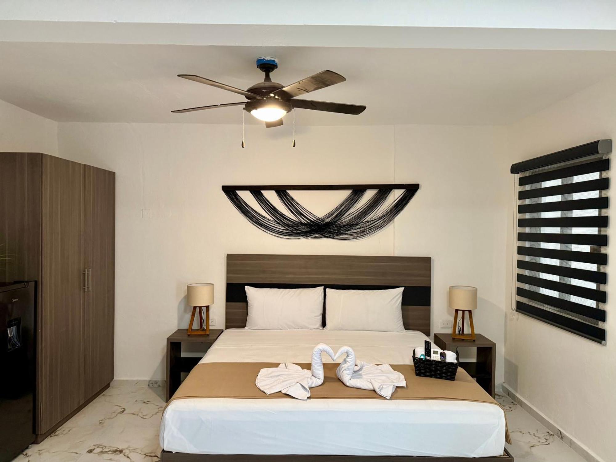 Casa Tortuga 5Th Ave Hotel Playa del Carmen Bagian luar foto